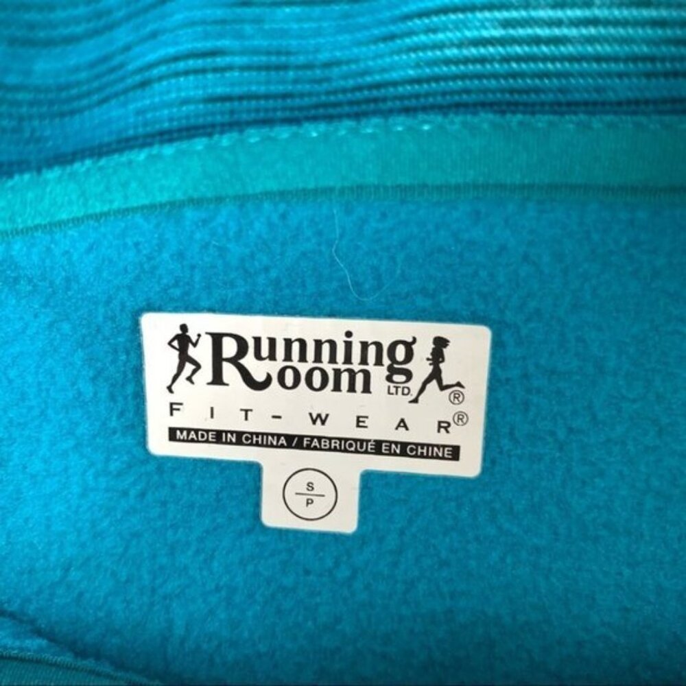 RUNNING Room Resolution Run Jacket - Picture 10 of 13